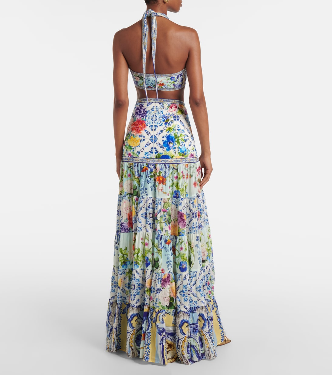 Top envolvente con escote halter y cristales | Camilla