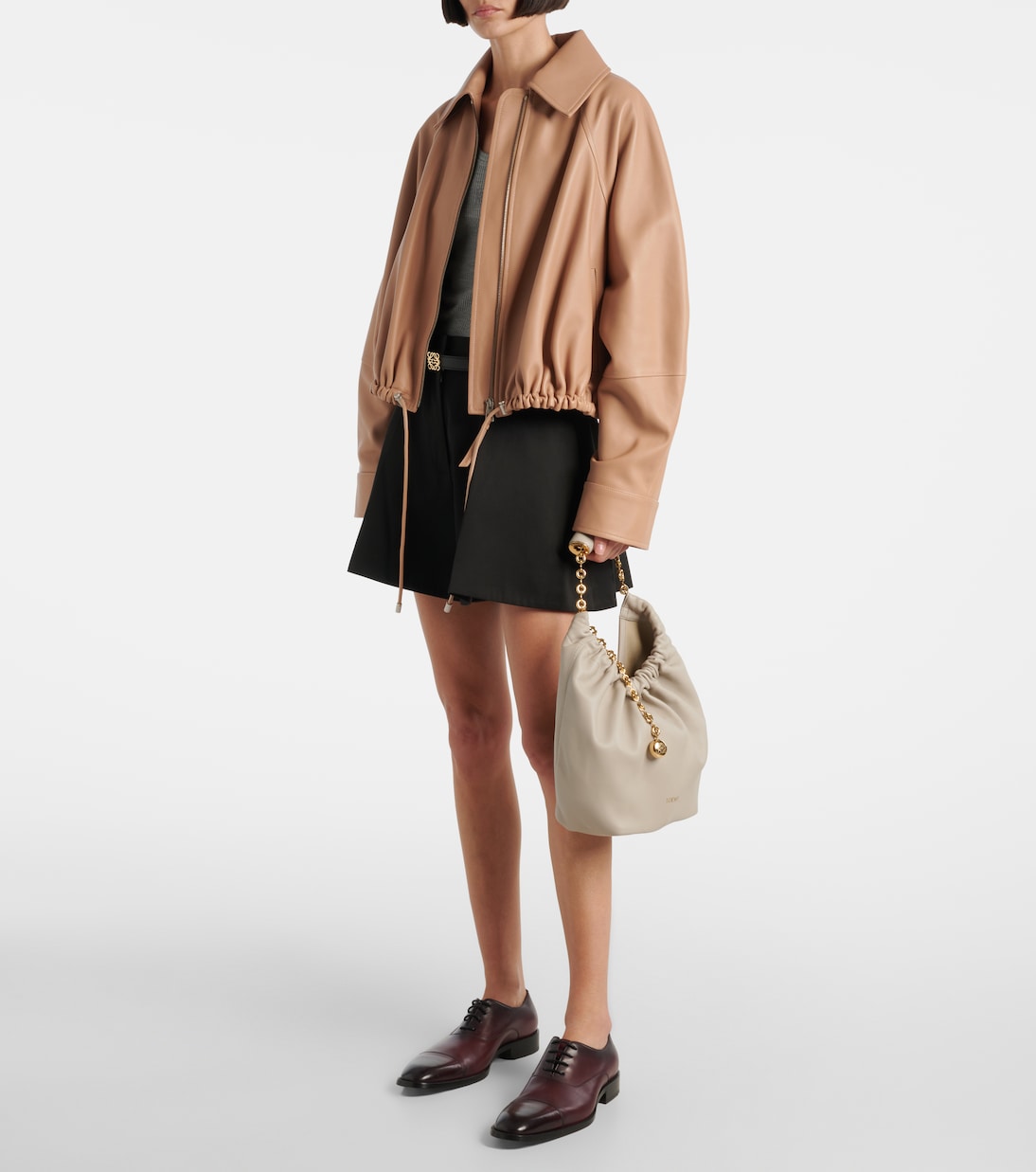 Schultertasche Squeeze Small aus Leder | Loewe