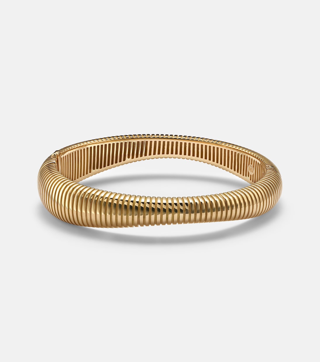 Isla Flow II 18kt gold (750/1000) bangle | Pamela Zamore