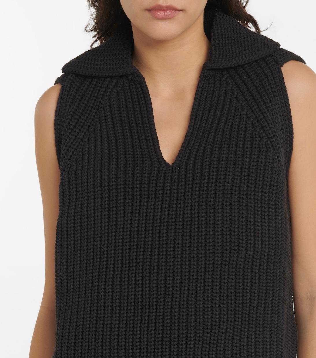 Ribbed-knit cotton-blend sweater vest | Deveaux New York