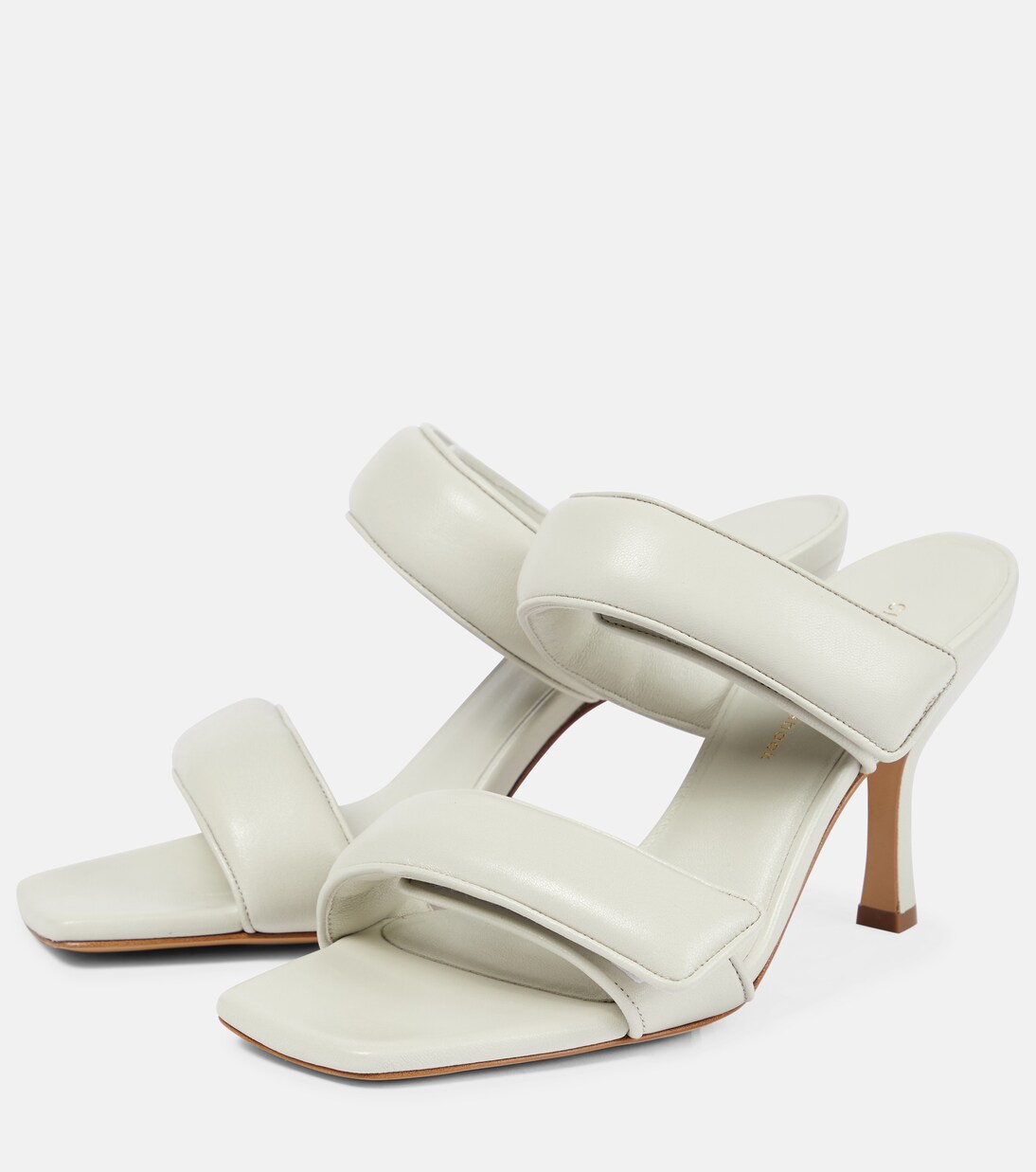 定価8.2万 新品 GIA / RHW ROSIE 4 ベージュ 38 サンダル（FENDI  