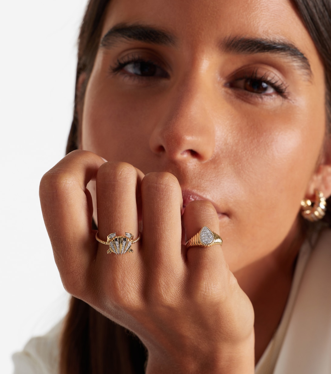 Crabe Coquillage Mini 9kt gold ring with diamonds | Yvonne Léon