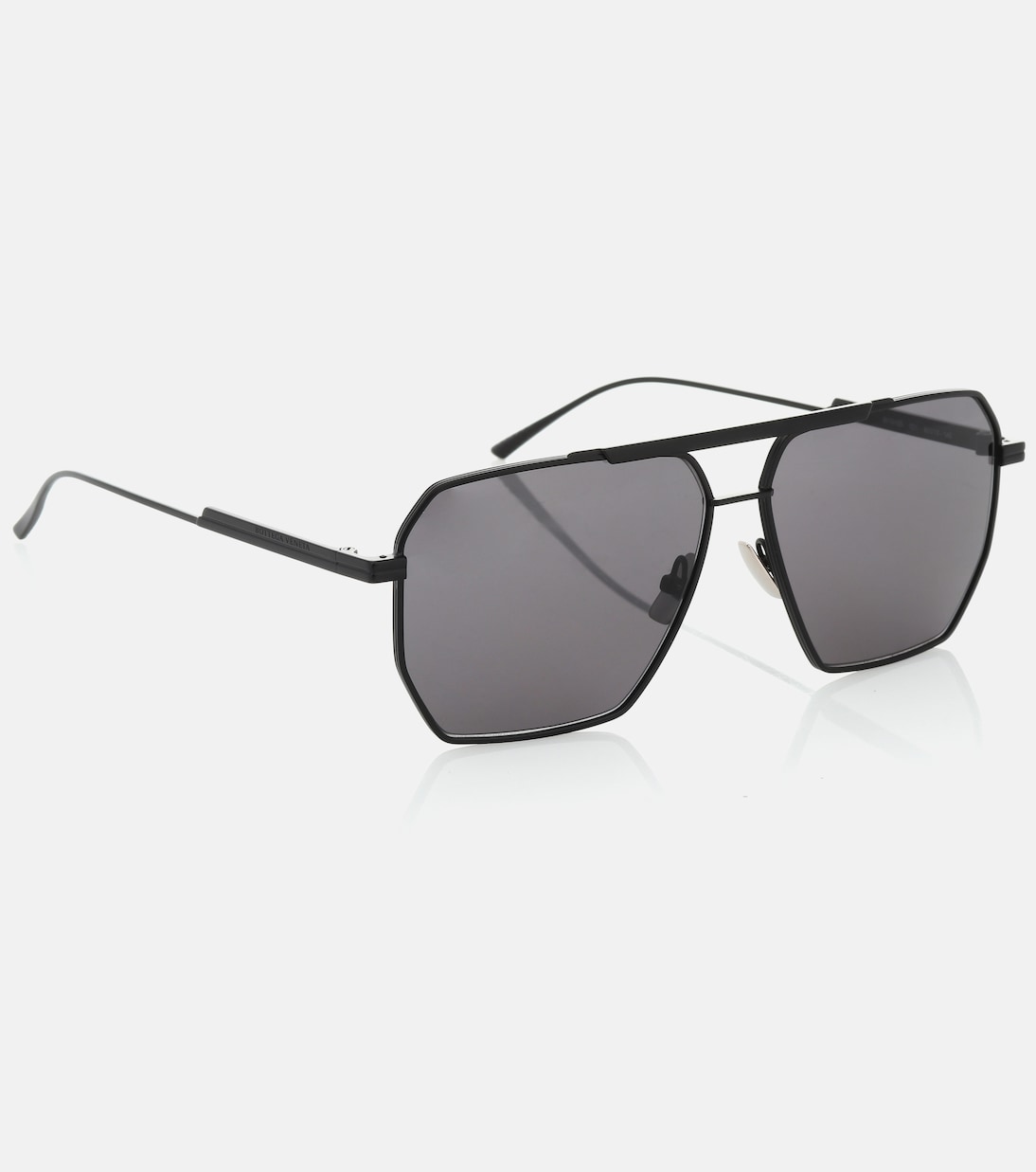 Occhiali da sole aviator quadrati BOTTEGA VENETA per stile giovane e trendy
