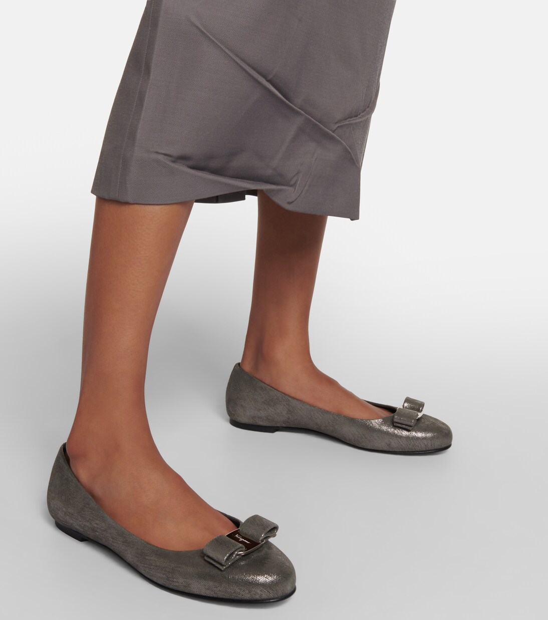 Ballerinas Varina aus Leder | Ferragamo