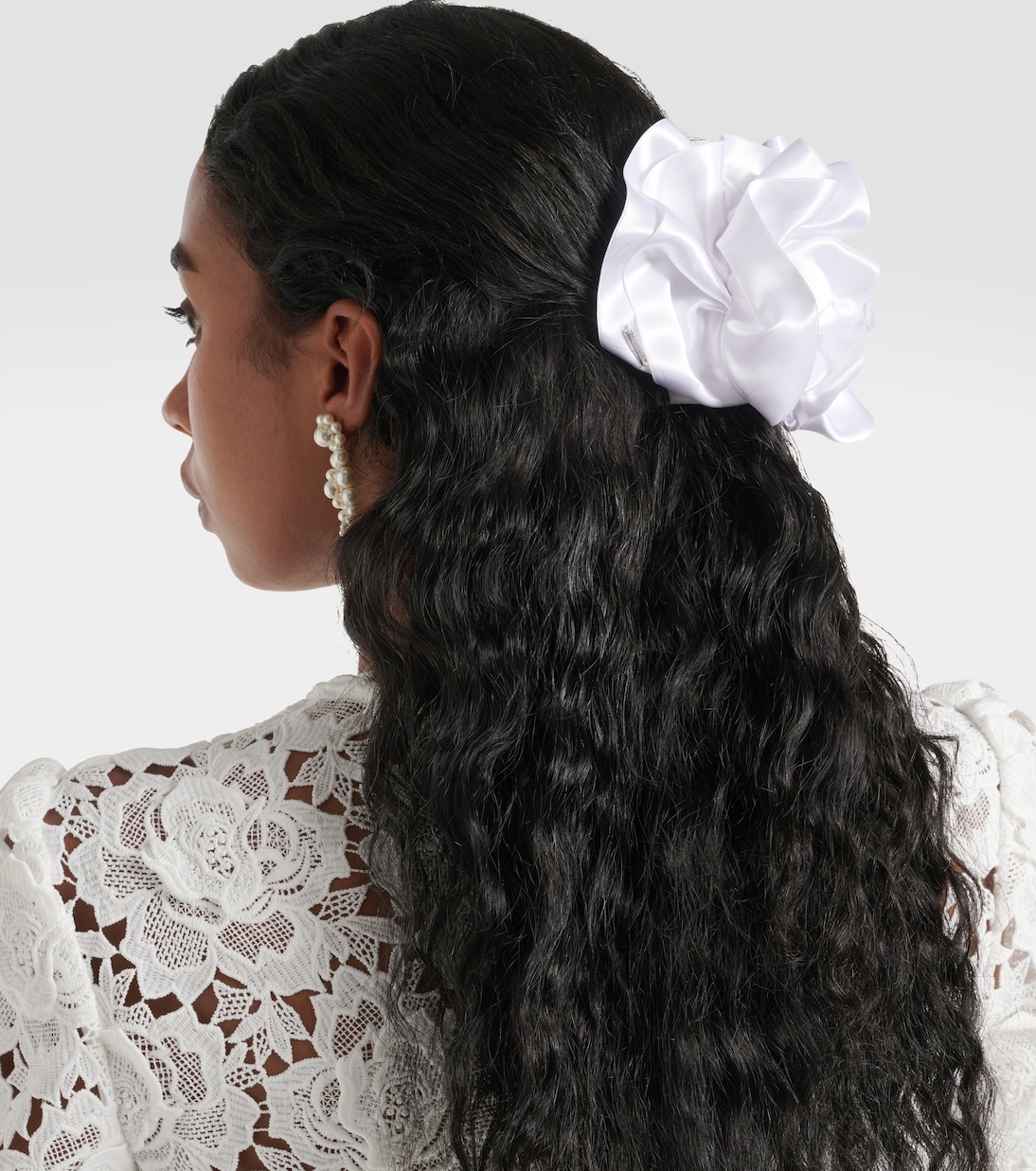 Clip per capelli in raso   | Jennifer Behr