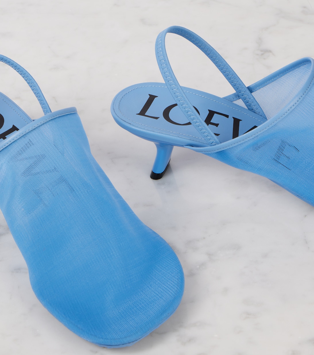 Scarpette a Tacco LOEWE con Tomaia in Mesh Trasparente e Allacciatura alla Caviglia - Modello Petal 45 per Giovani Stilose
