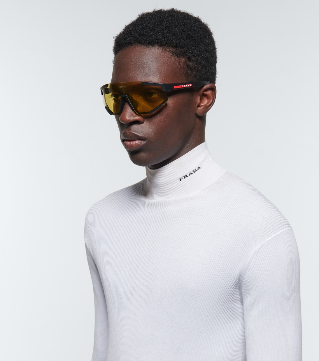 Linea Rossa Sonnenbrille in Schwarz Prada Mytheresa