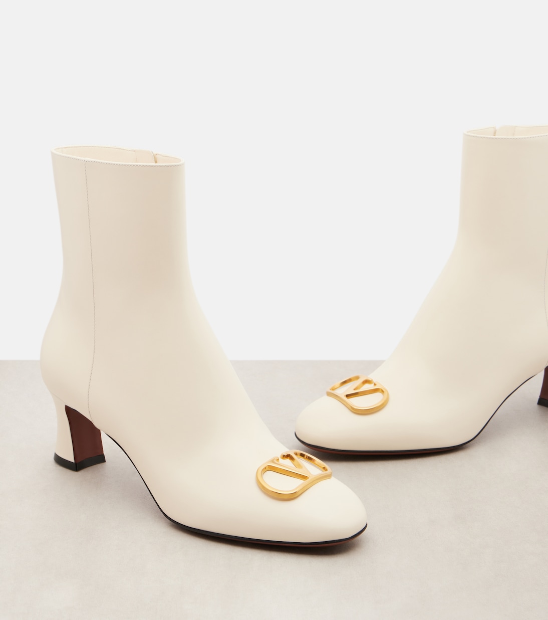 VLogo leather ankle boots  | Valentino Garavani