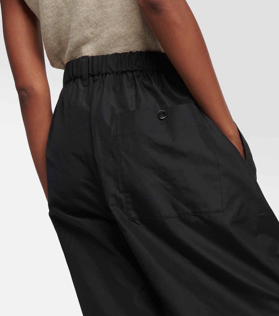 Pantalon tapered à taille haute en soie | Lemaire