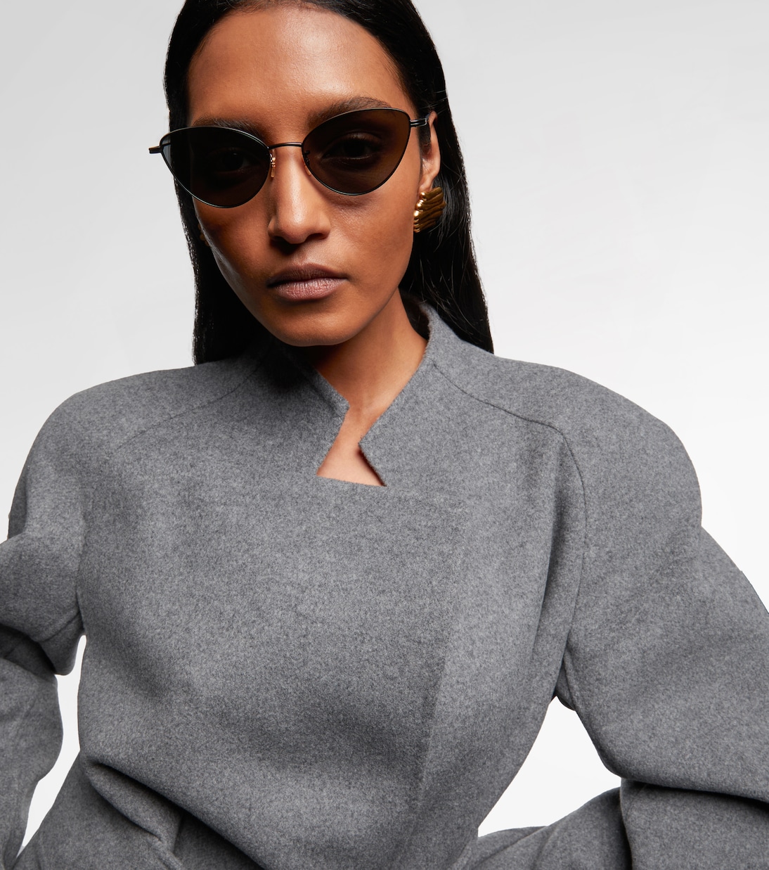 x Oliver Peoples 1998C cat eye sunglasses in black Khaite Mytheresa