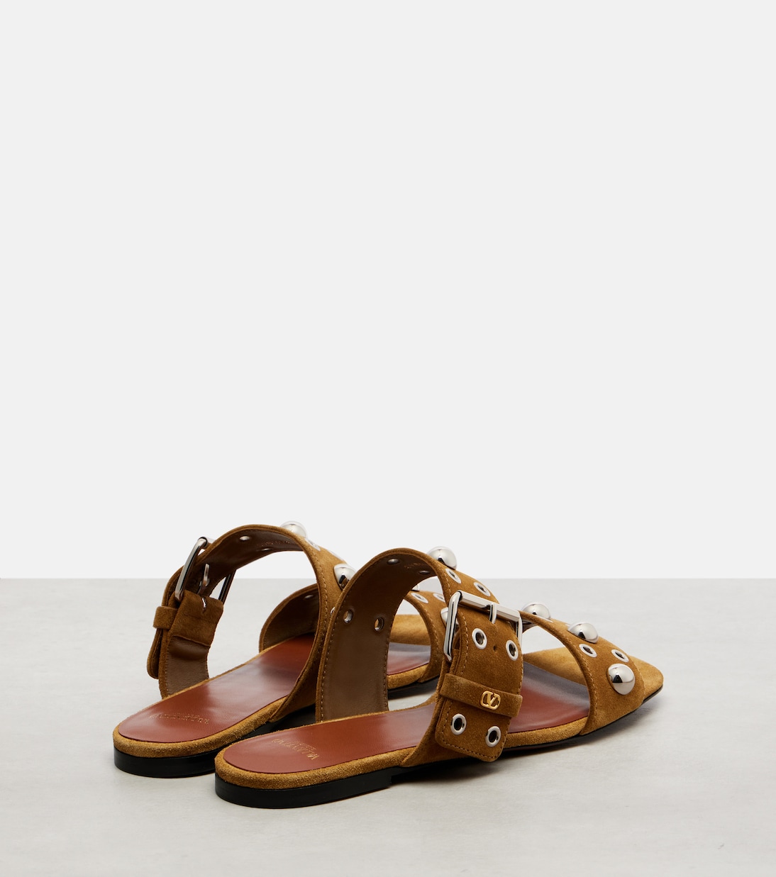 Nellcôte studded suede sandals | Valentino Garavani