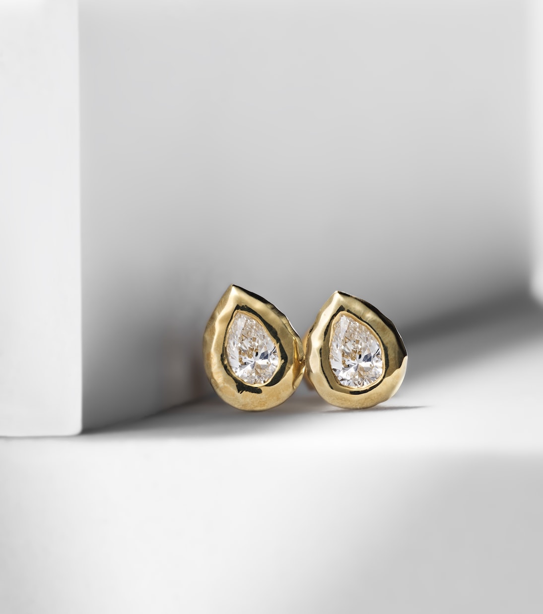 Boucles d’oreilles Nesting Gem en or 18 ct et diamants | Octavia Elizabeth