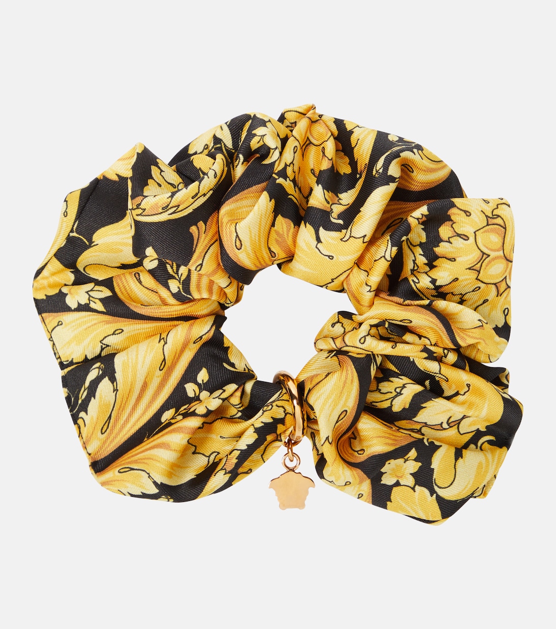 Fascino VERSACE: Scrunchie in Satin con Motivo Barocco per Giovani Stilisti