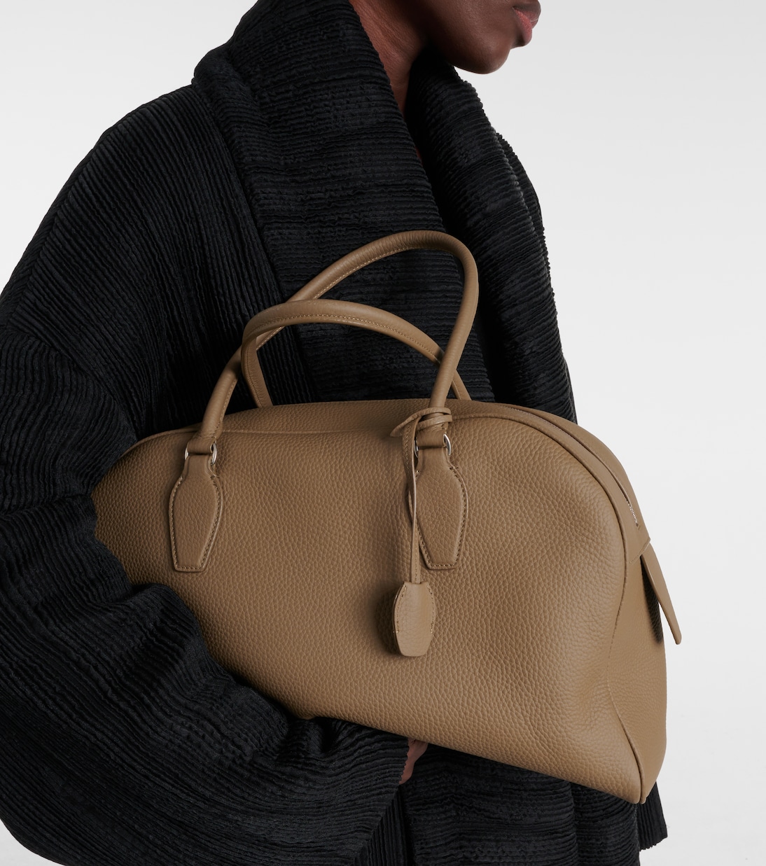 India 15.75 leather tote bag | The Row
