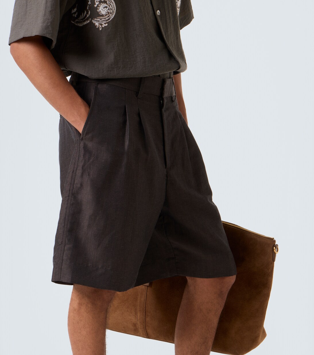 Linen and wool shorts | Commas