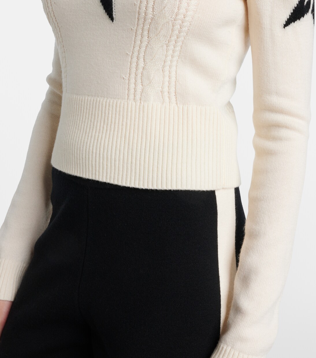Intarsia wool sweater | Perfect Moment