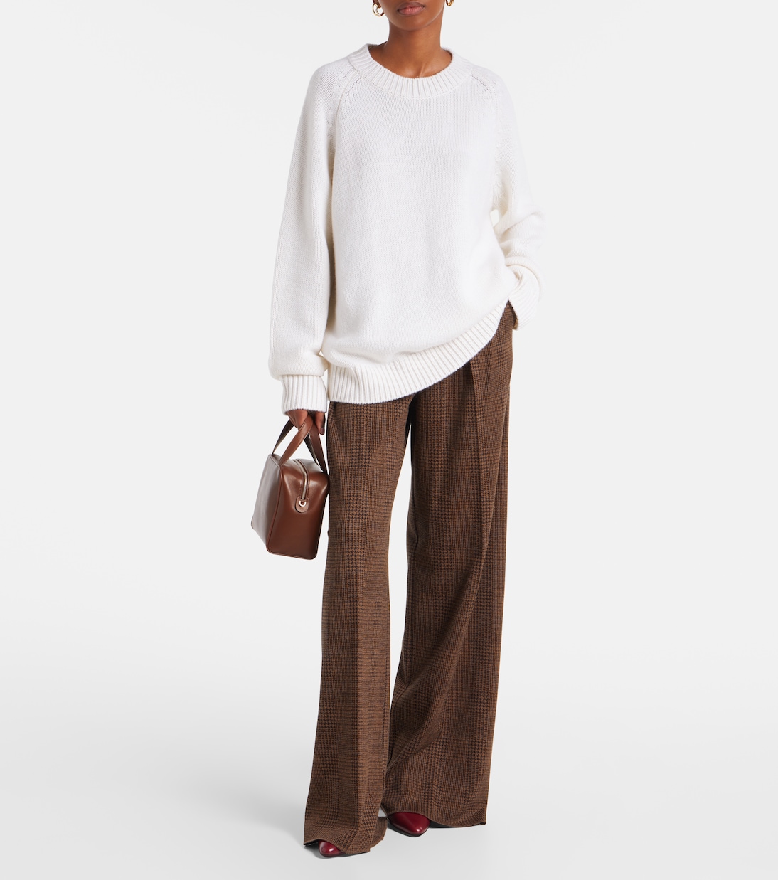 Anine cashmere sweater | Lisa Yang