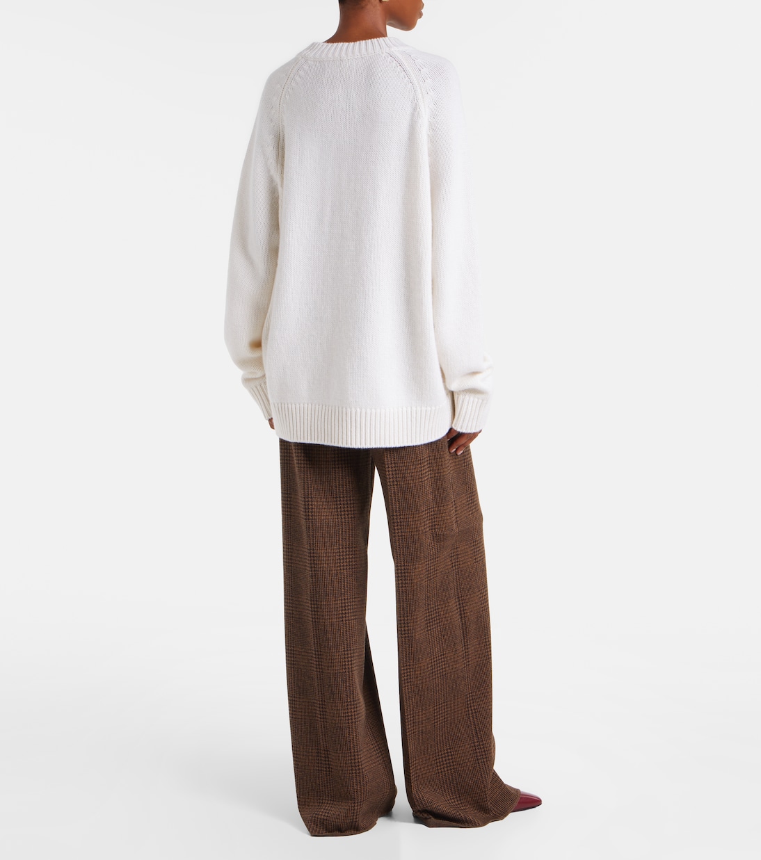 Anine cashmere sweater | Lisa Yang