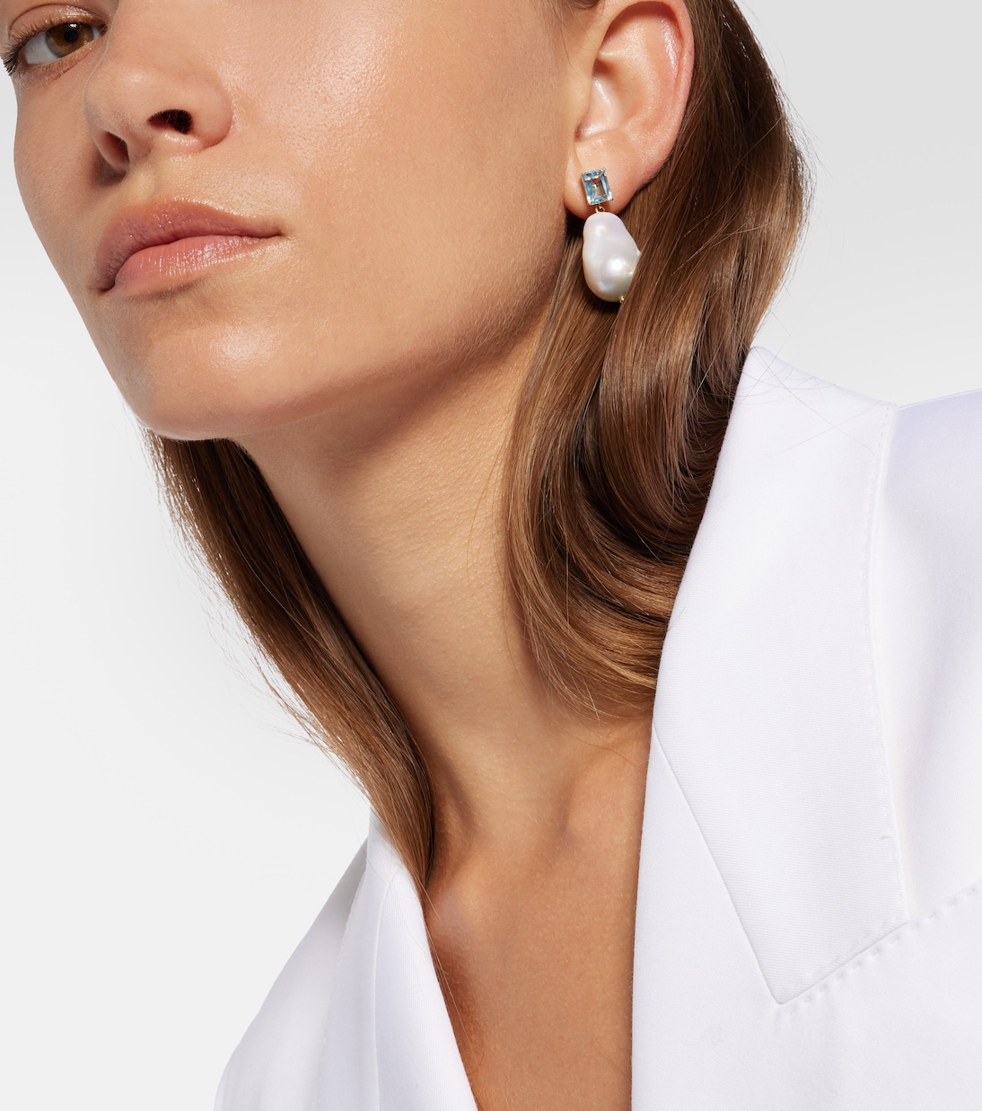 Ohrringe aus 14kt Gelbgold mit Topas und Barockperlen  | Mateo