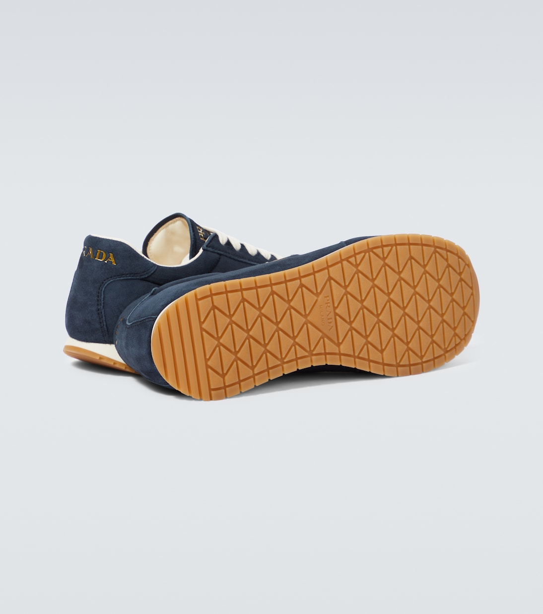 Sneakers Rank in suede con logo | Prada