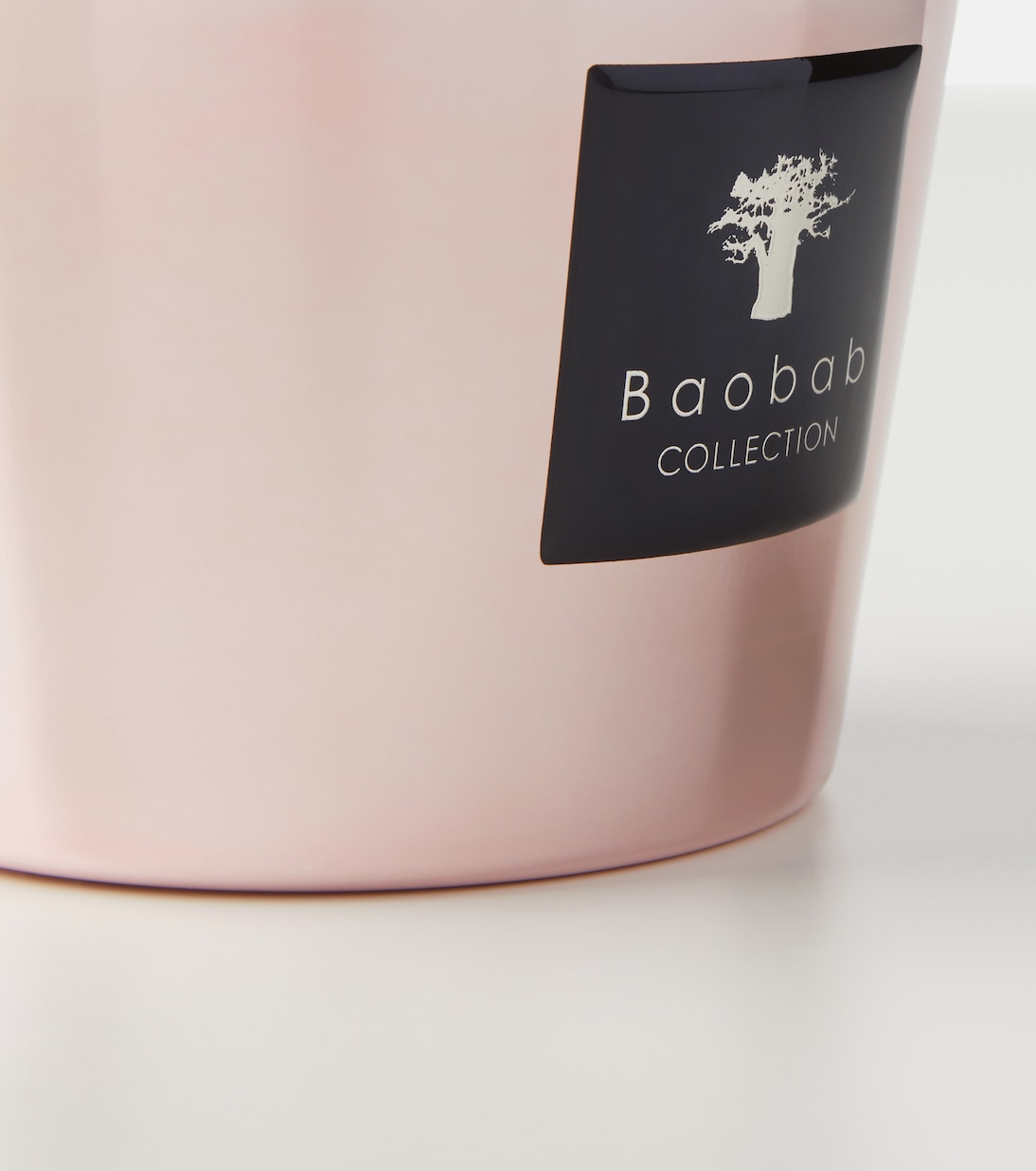 Les Exclusives Roseum Small scented candle | Baobab Collection