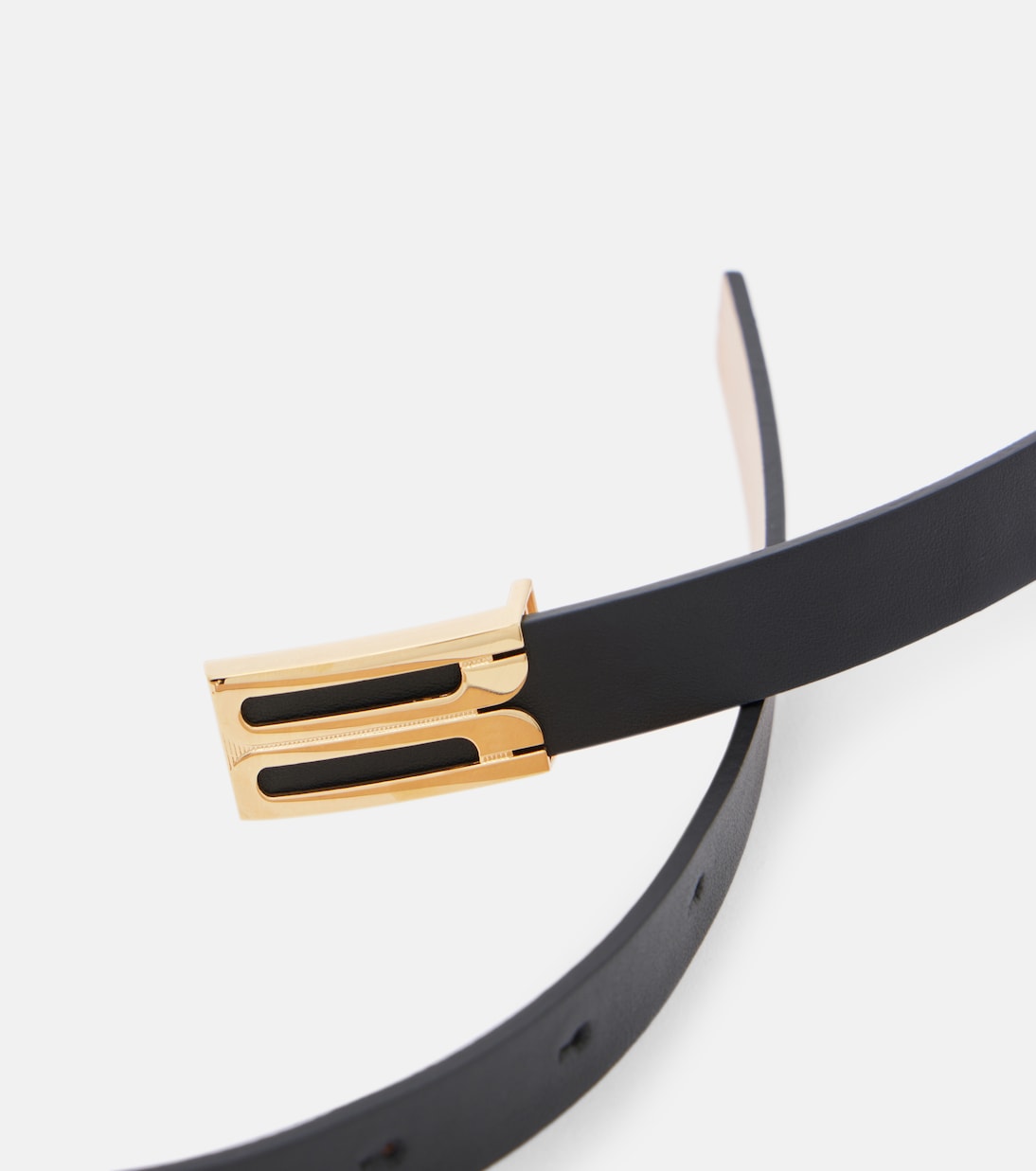 Cintura in pelle VICTORIA BECKHAM con micro cornice, stile giovane e trendy