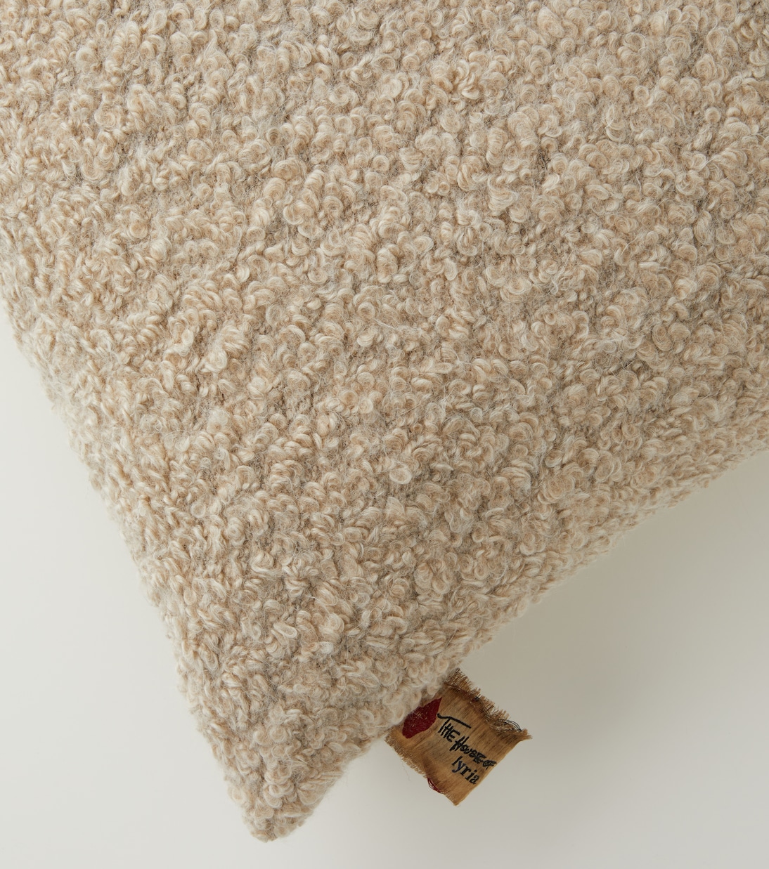 Coussin Capriccio | The House of Lyria
