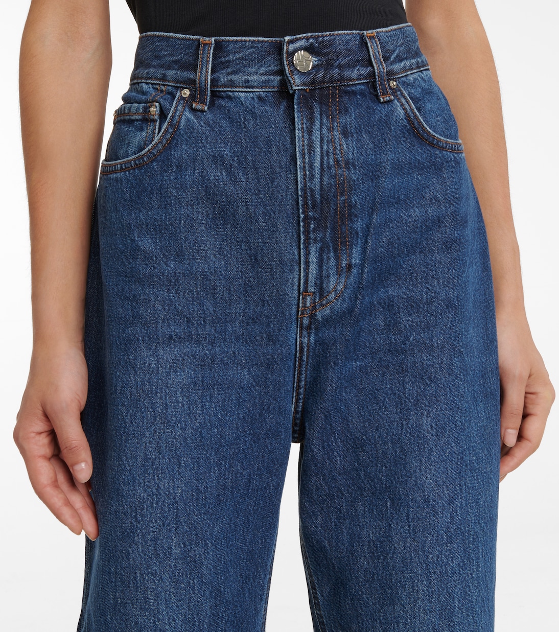 Jean tapered à taille haute | Toteme