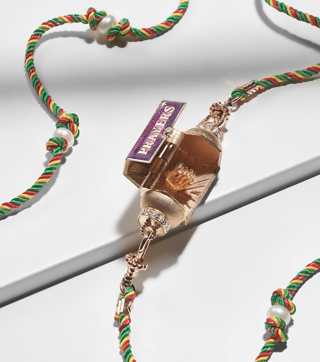 Collana con Ciondolo Preghiere MARIE LICHTENBERG in Oro 18kt e Diamanti per Giovani Stilisti