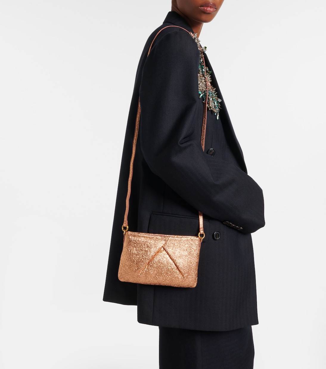 Clutch aus Metallic-Leder | Dries Van Noten