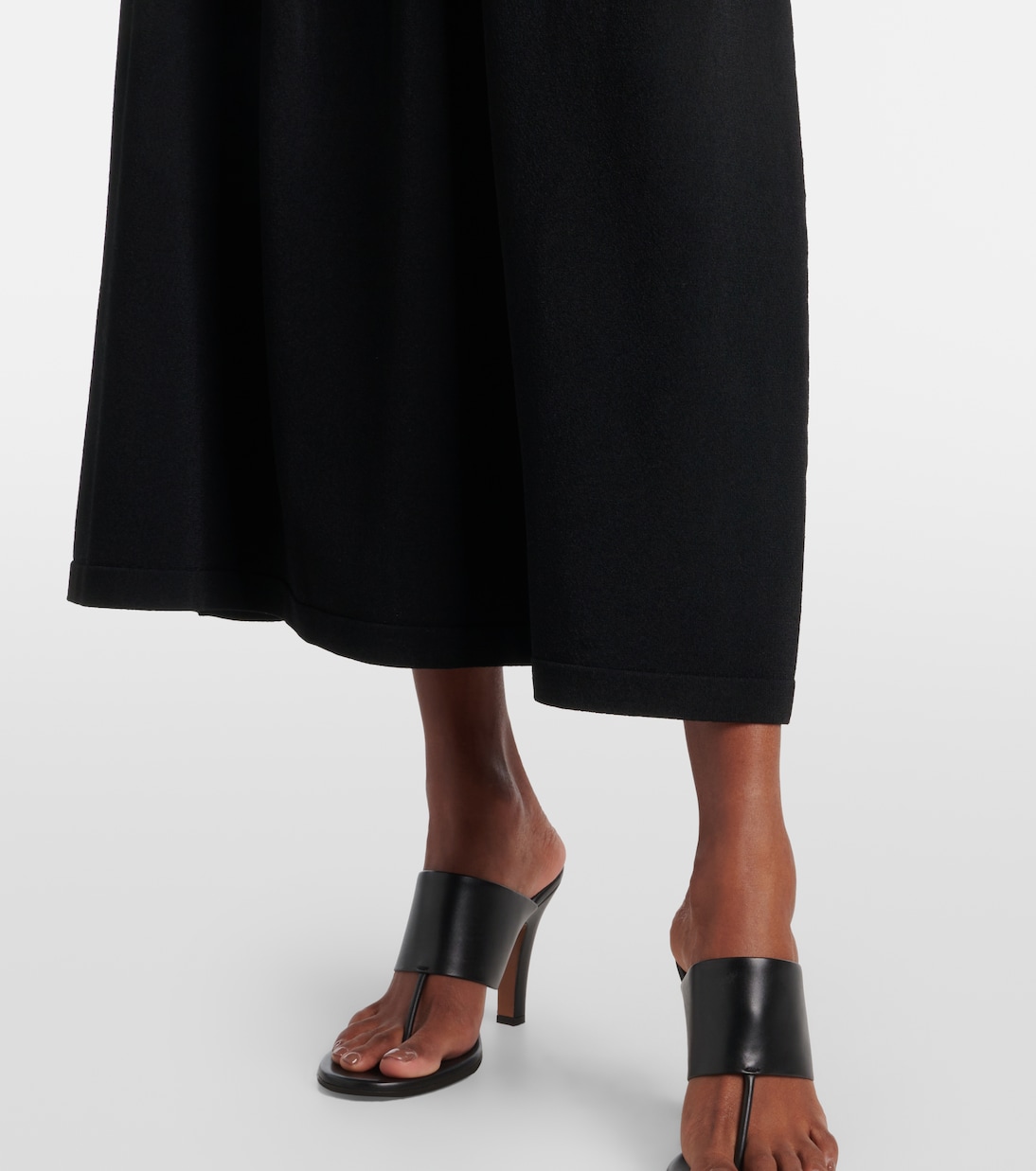 Knitted high-rise midi skirt | Vince