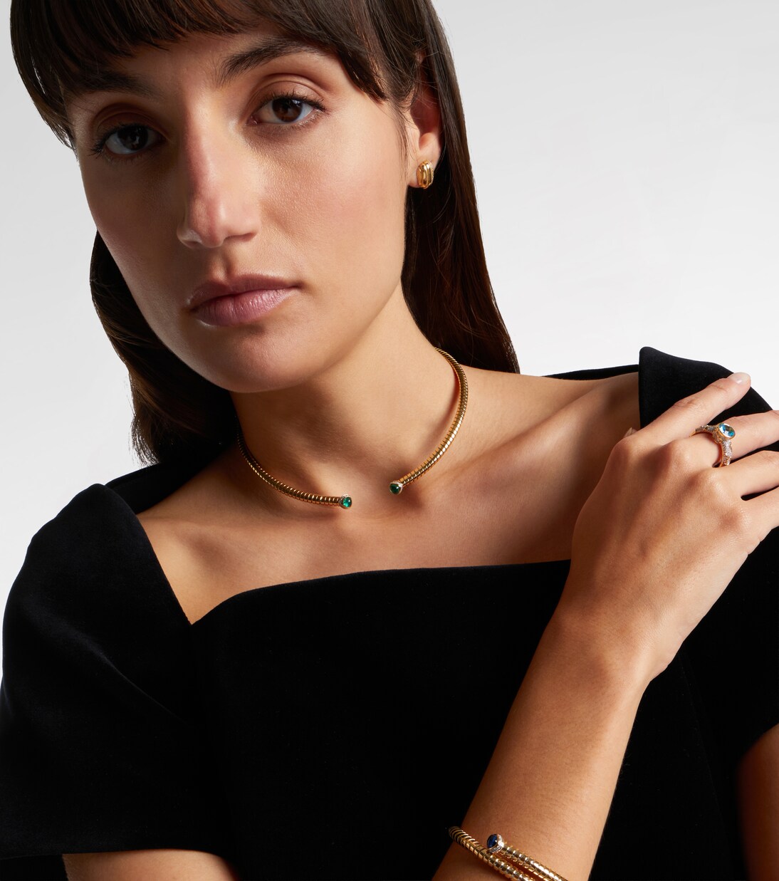 18kt yellow gold necklace with emeralds and diamonds | Marina B