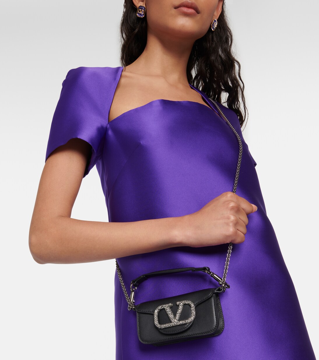 【VALENTINO】MICRO LOCO SHOULDER BAG VALENTINO GARAVANI Calfskin Vlogo Micro Loco Shoulder Bag