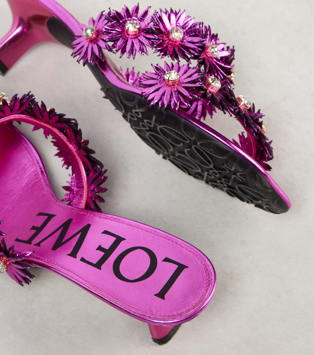 Paula's Ibiza - Sandali Petal Flower in pelle | Loewe