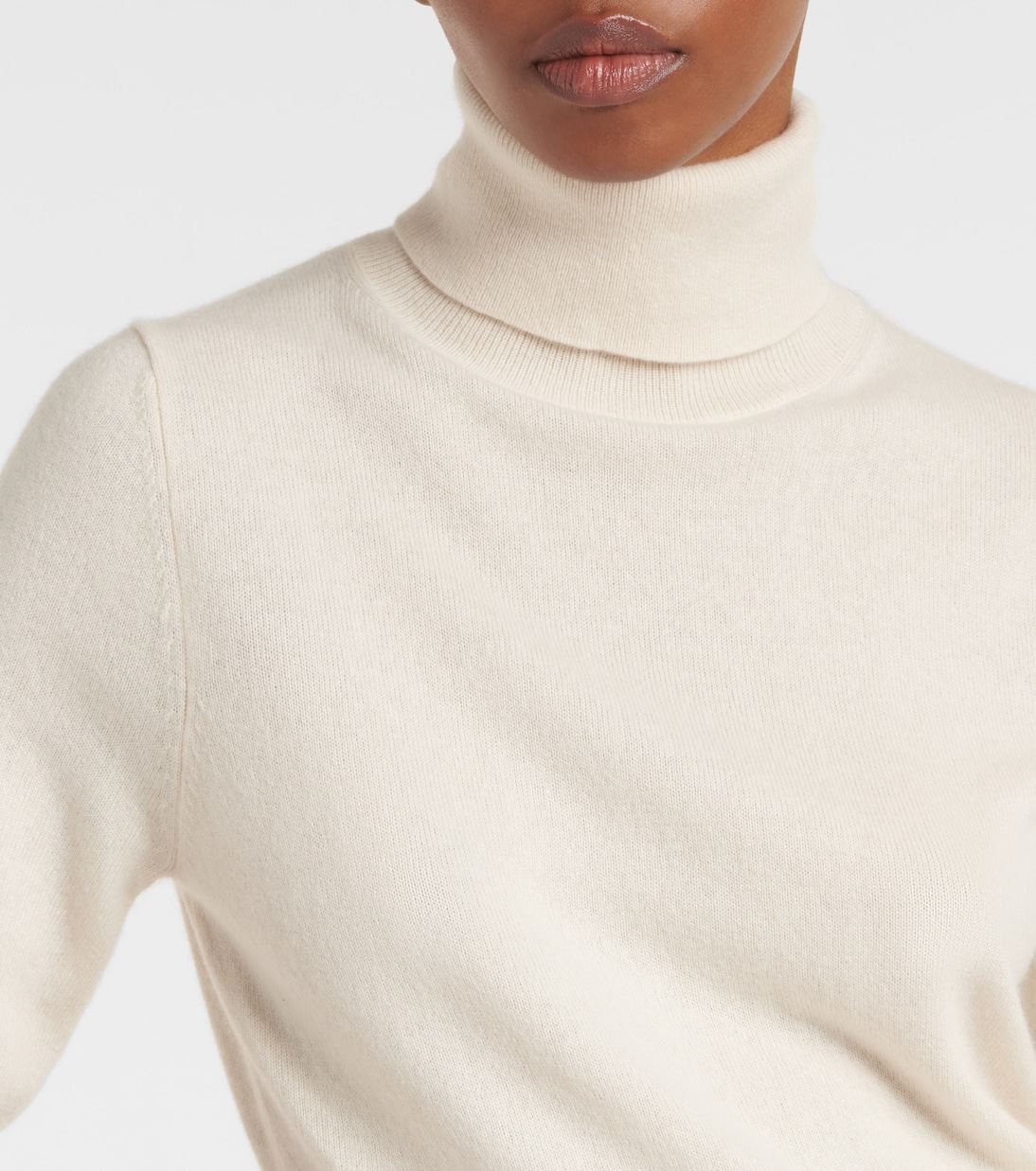 Cashmere turtleneck sweater | Jardin des Orangers