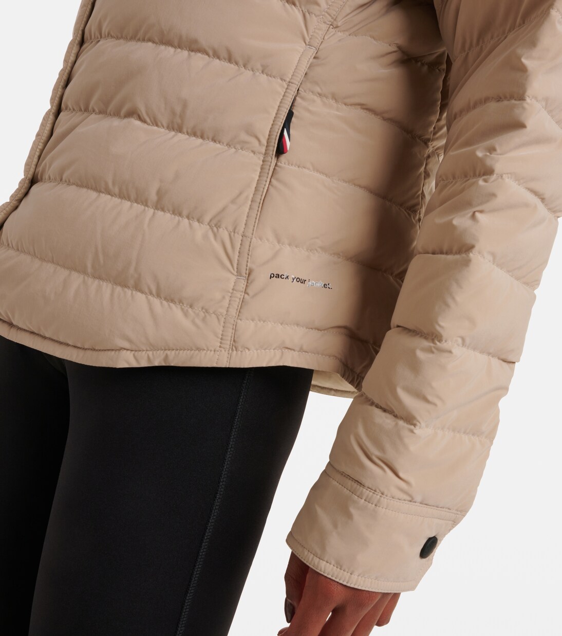 Camisa Técnica Moderna Rozes de Moncler para Jóvenes Urbanos