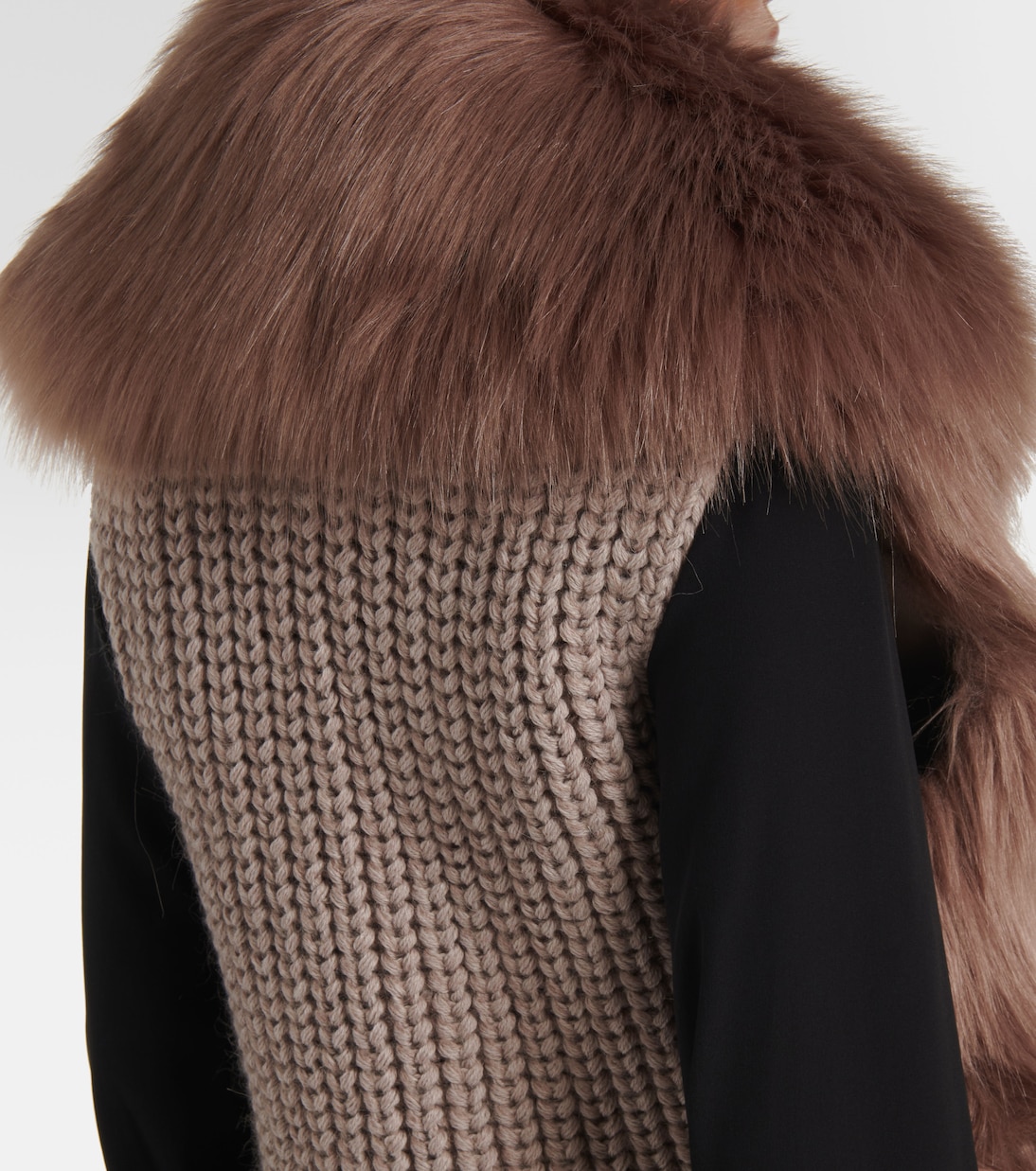 Veste sans manches en fourrure synthétique | Givenchy