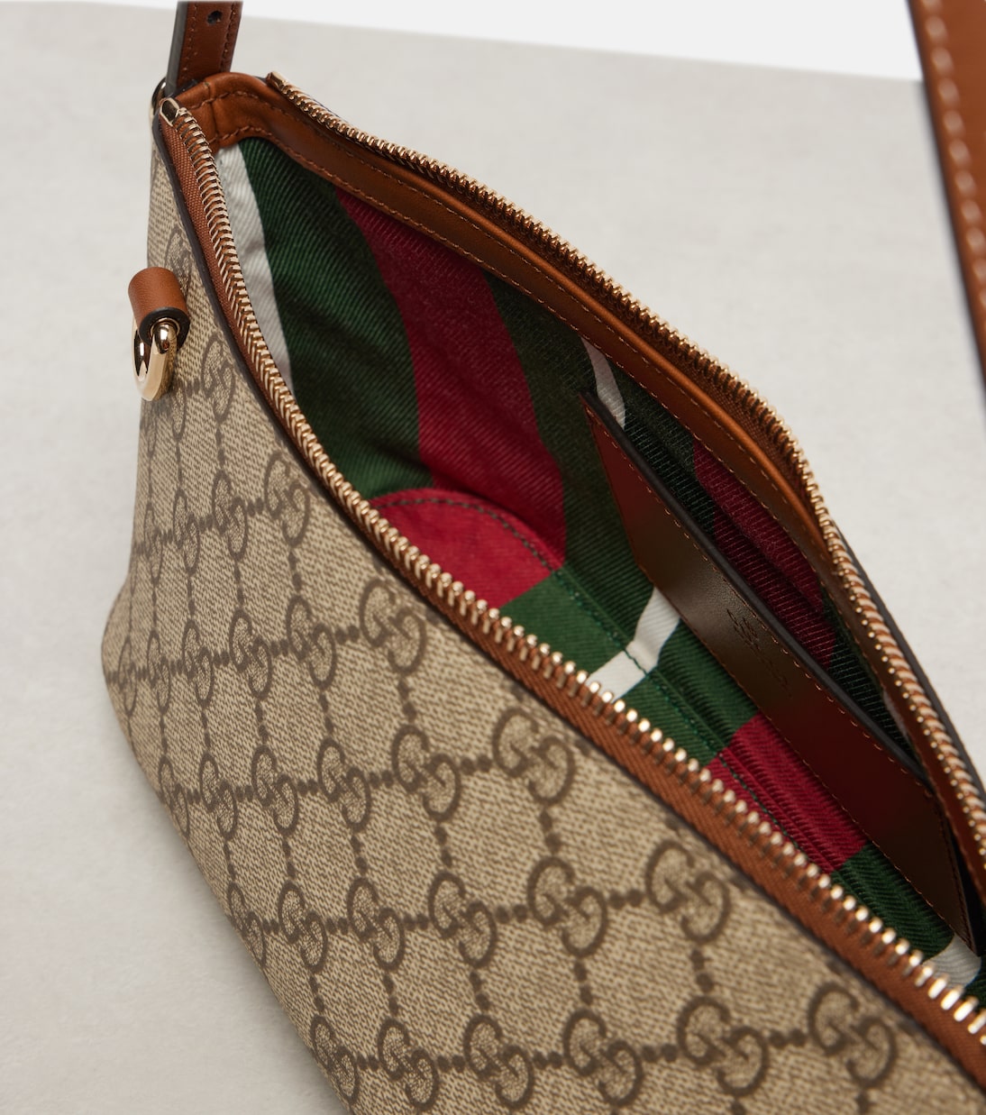 GG Emblem Mini shoulder bag | Gucci