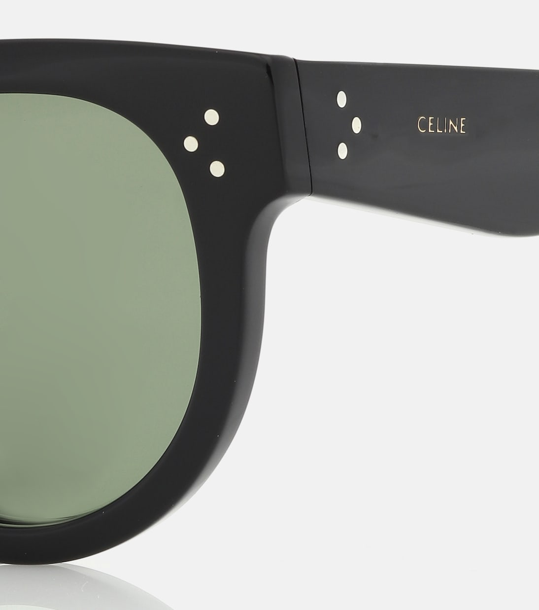Occhiali da sole CELINE con montatura a gatto per uno stile giovane e alla moda