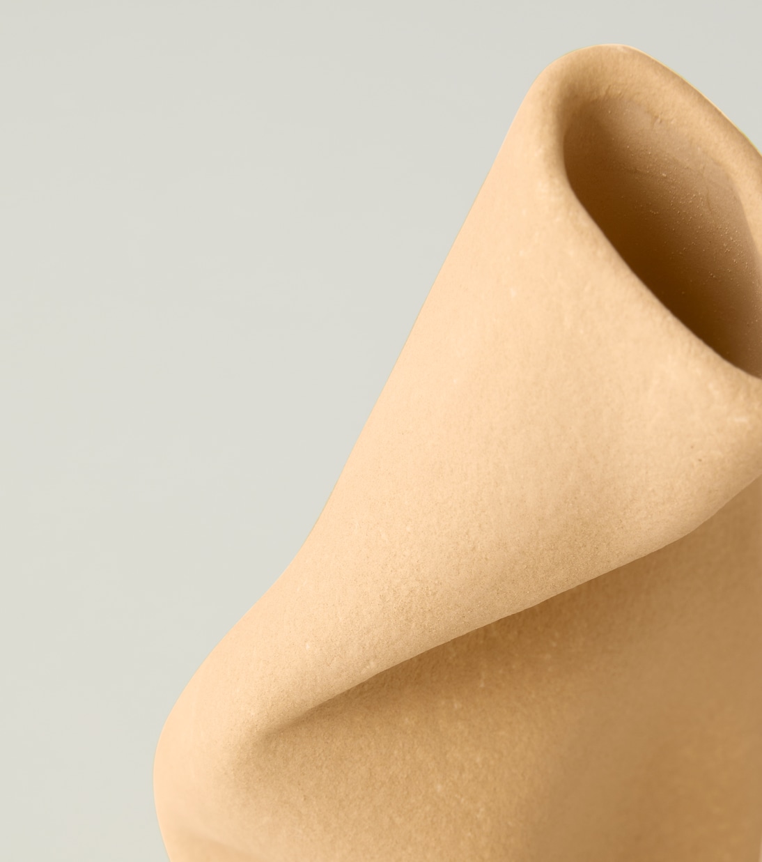 Yesterday Is History vase | Completedworks