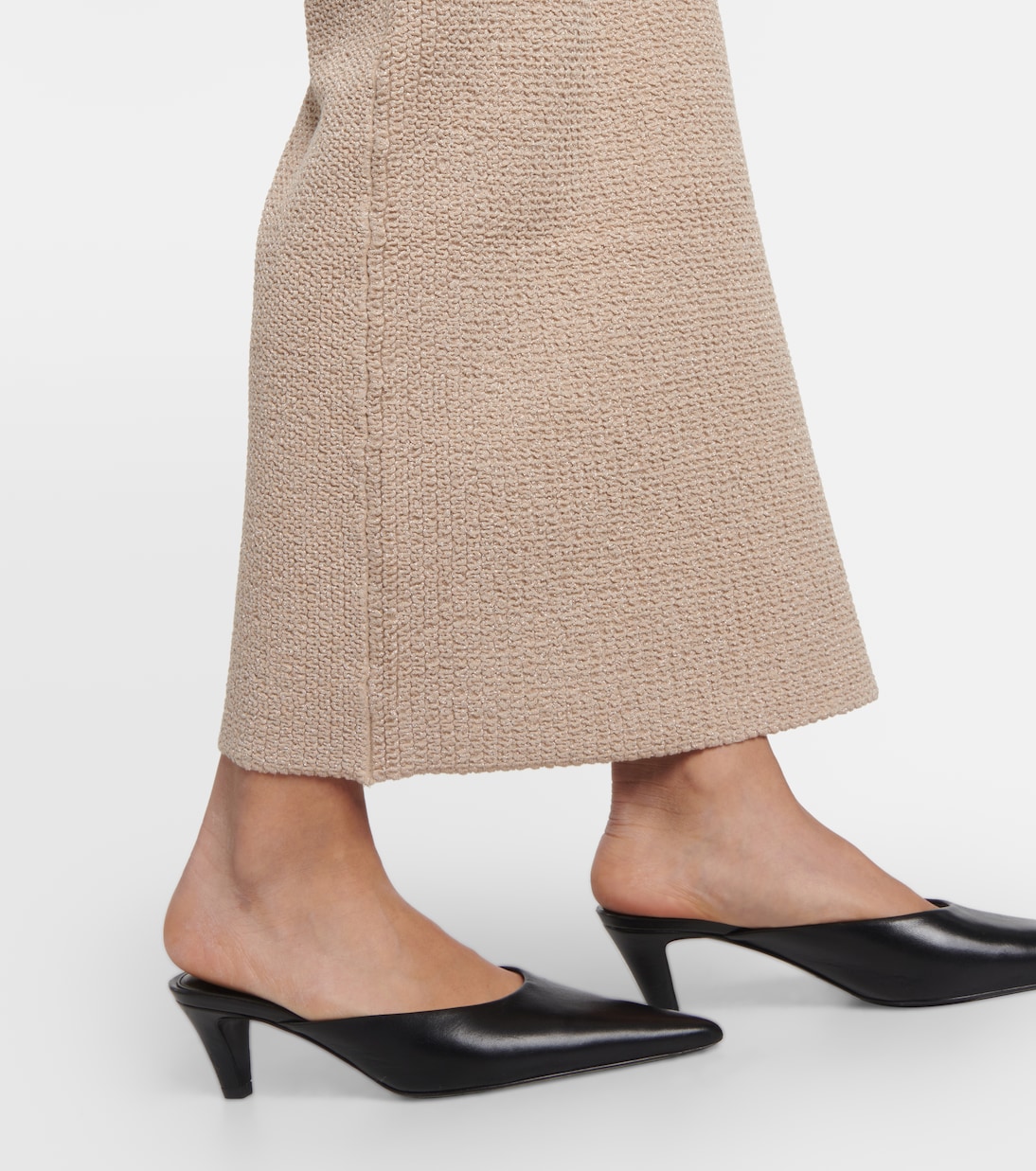 Vestido midi con hombros descubiertos | Toteme
