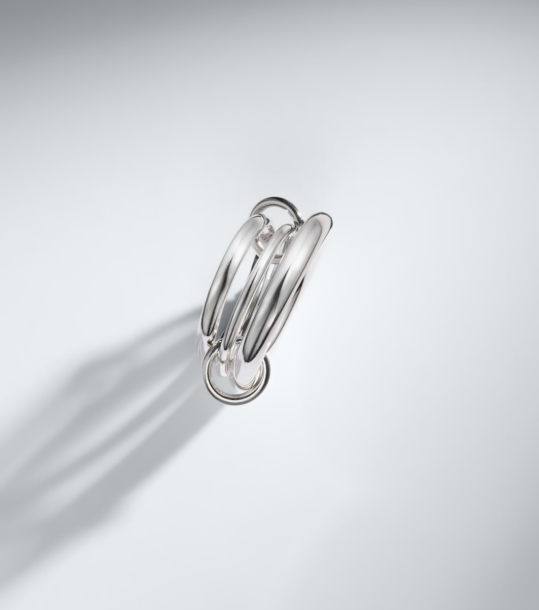 Amaryllis sterling silver ring | Spinelli Kilcollin
