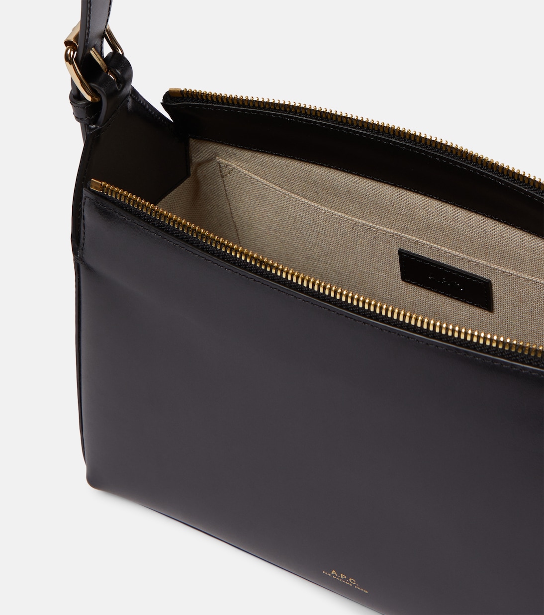 Virginie Small leather shoulder bag | A.P.C.