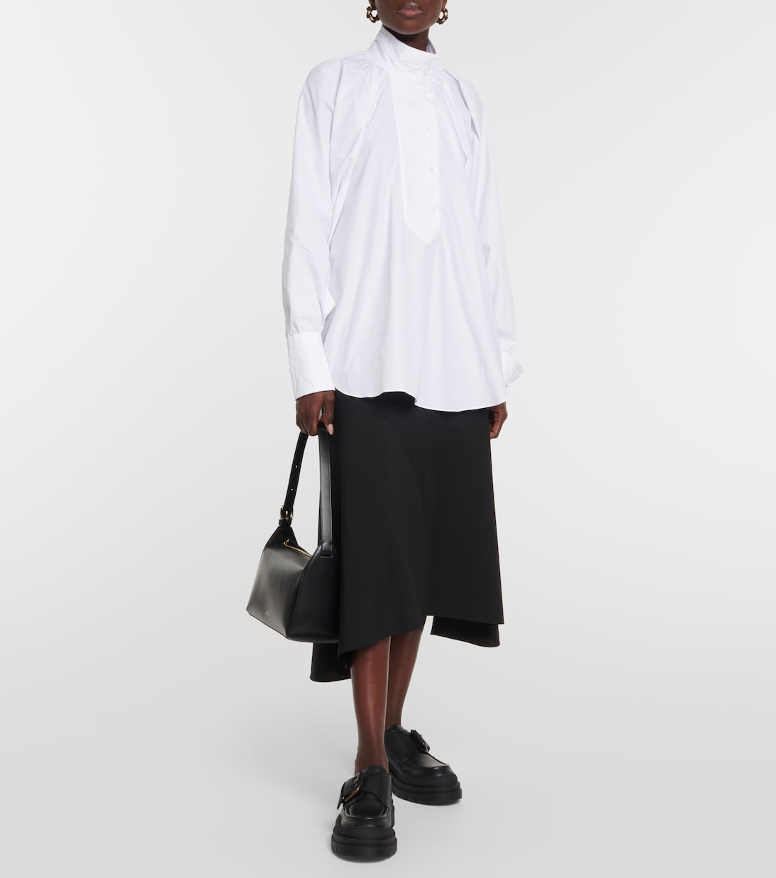 Virginie Small leather shoulder bag | A.P.C.