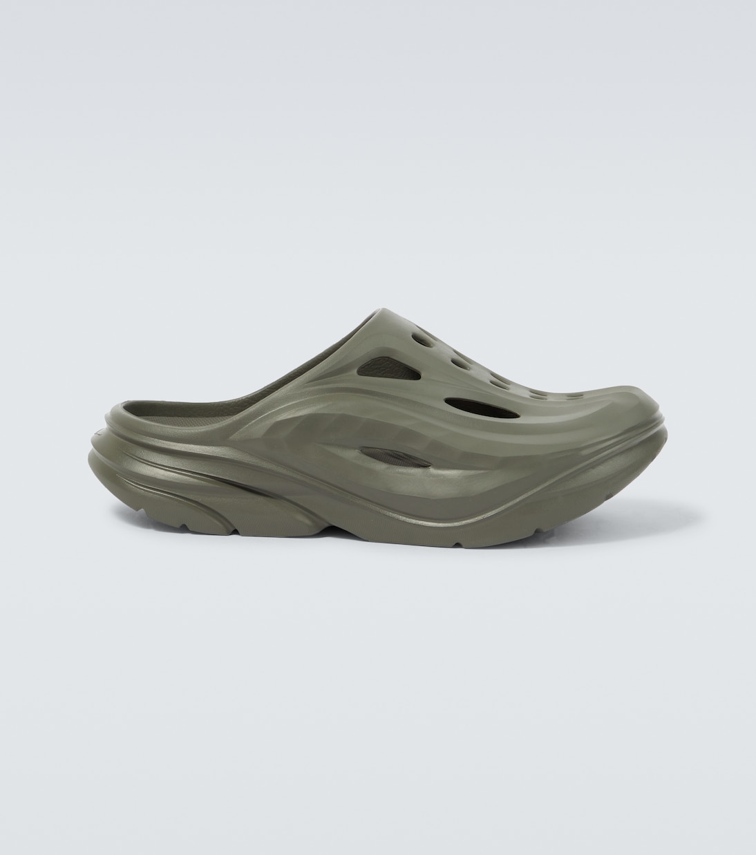 Ora Recovery slides | Hoka One One