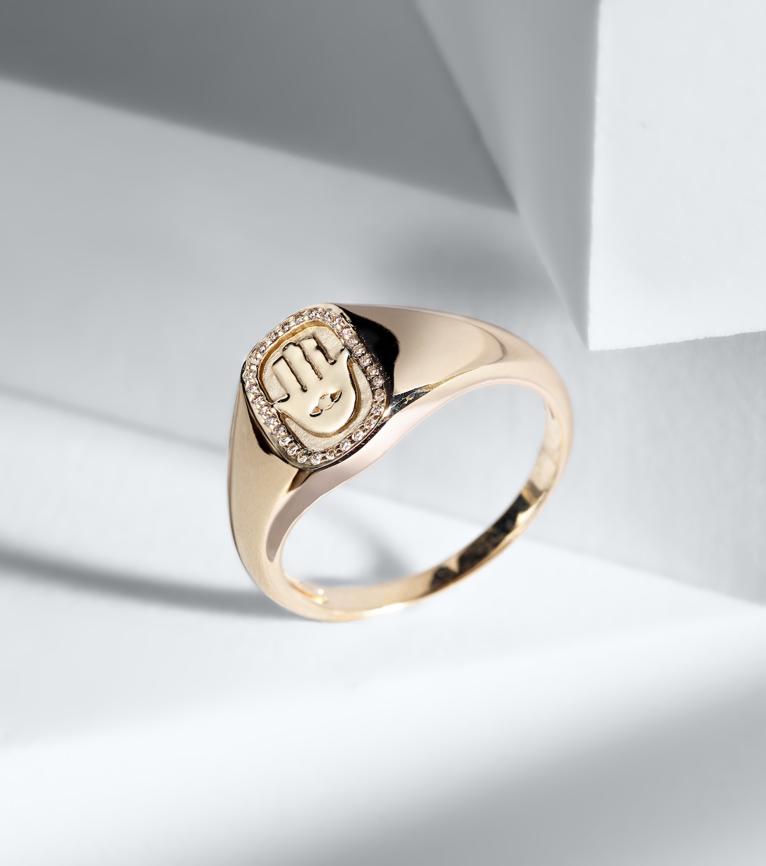 Hamsa Icon 14kt gold ring with diamonds | Sydney Evan