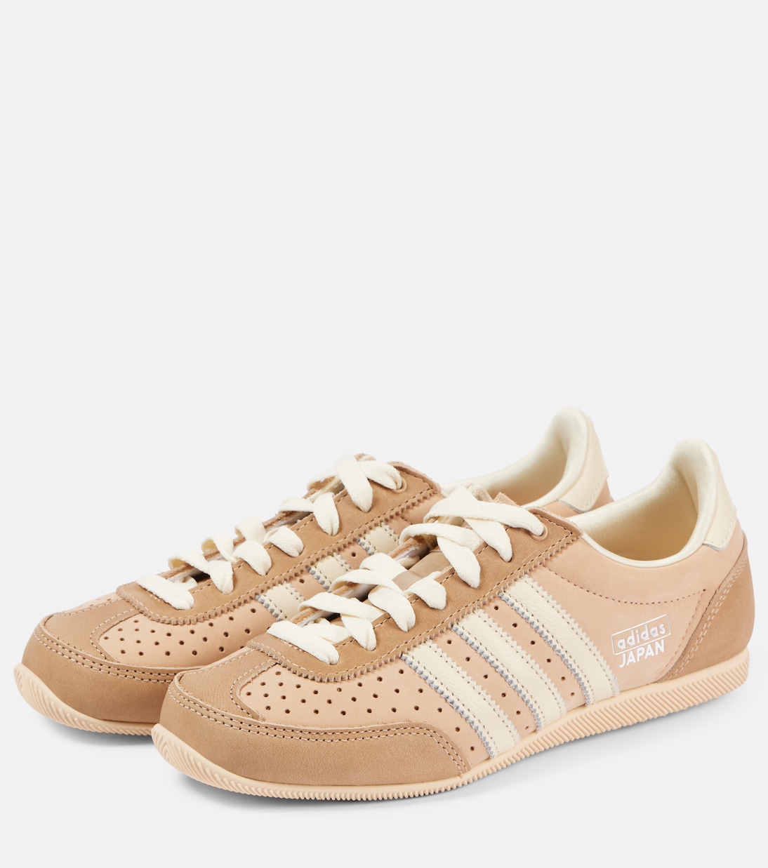 Scarpe da ginnastica in pelle ADIDAS per giovani in Giappone