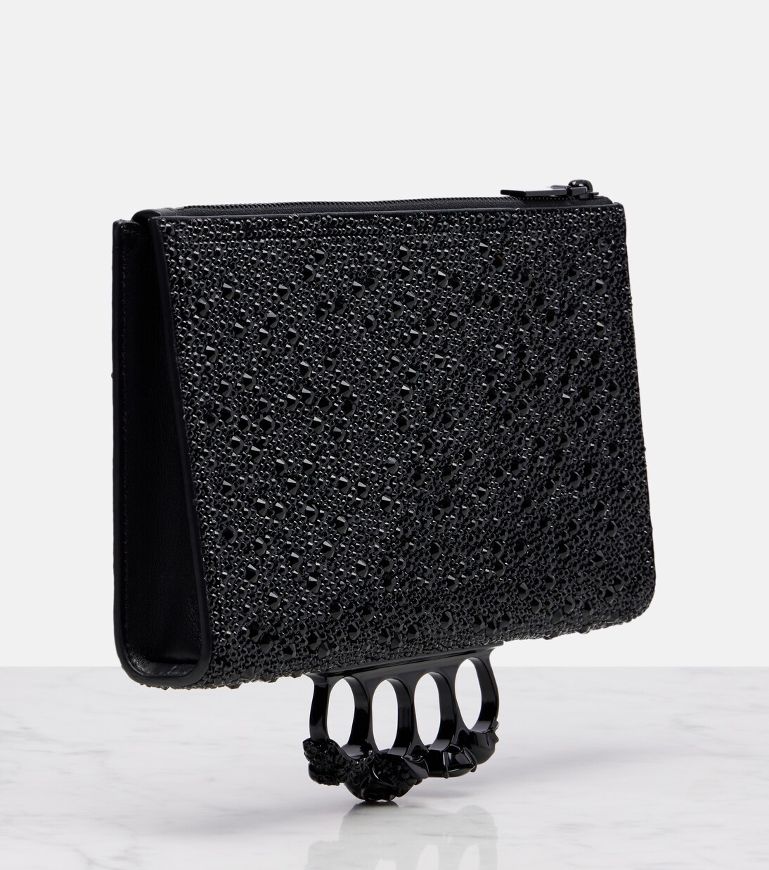 Pouch Skull Knuckle de piel con tachuelas | McQueen