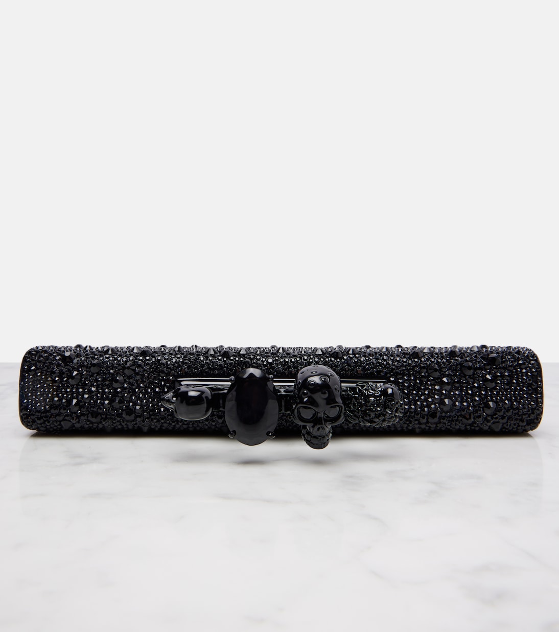 Pouch Skull Knuckle de piel con tachuelas | McQueen
