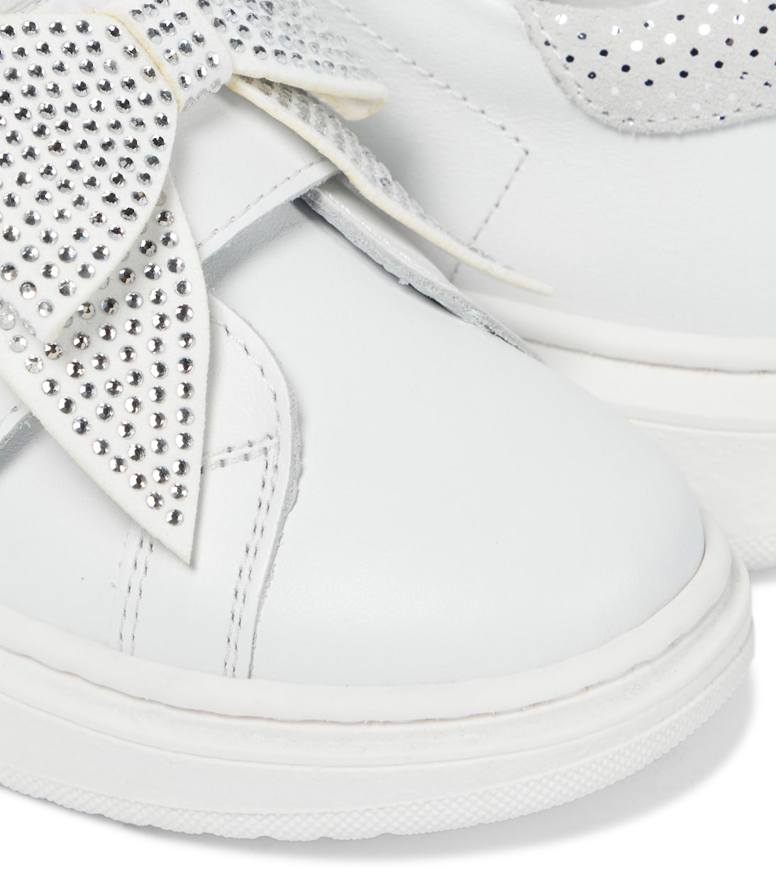 Sneakers in pelle con decorazione | Monnalisa